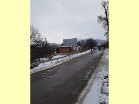 Фото рекламной плоскости по адресу с.Криворівня траса Верховина-Косів №2