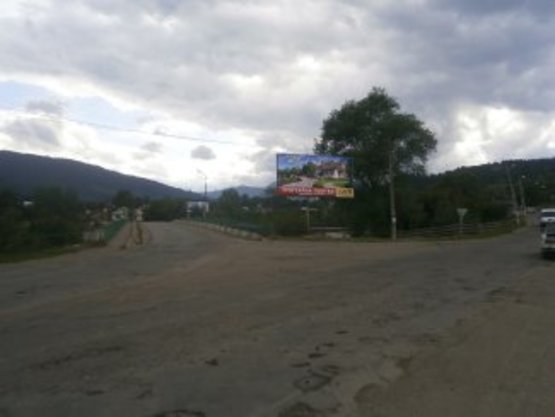 Фото рекламной плоскости по адресу м.Верховина (перед  мостом) ст.А