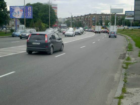 Фото рекламной плоскости по адресу Ленинградская пл./Харьковское шоссе  направление на Ленинградскую пл.