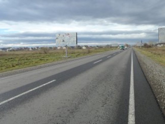 Фото рекламної площини за адресою Калуш с.Пійло №5 (траса Стрий-Івано-Франківськ)