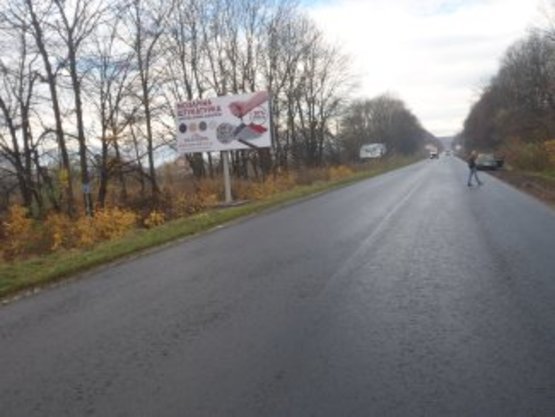 Фото рекламної площини за адресою Калуш с.Вістова№5 (траса Стрий-Івано-Франківськ)