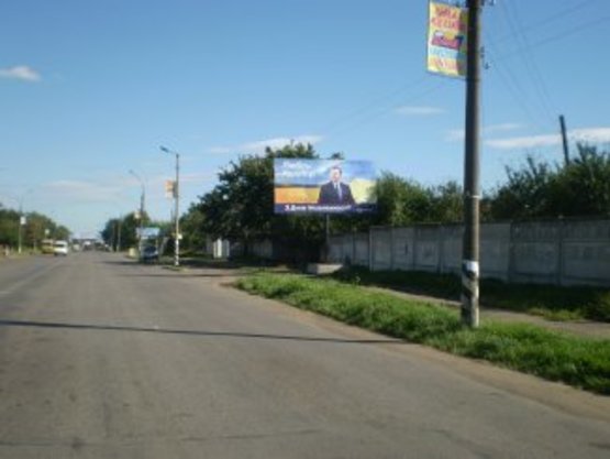 Фото рекламной плоскости по адресу Карпатська   (зупинка)