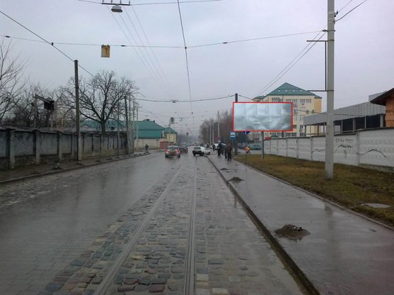 Фото рекламной плоскости по адресу вул. Промислова (Автосалон Шкода)