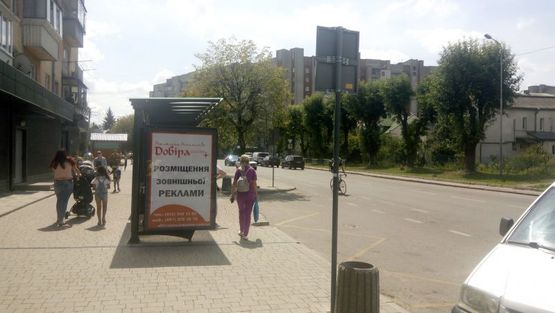 Фото рекламной плоскости по адресу вул.Виговського "АТБ" (зупинка гр.транспорту)