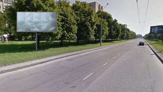 Фото рекламной плоскости по адресу вул. Мазепи 5