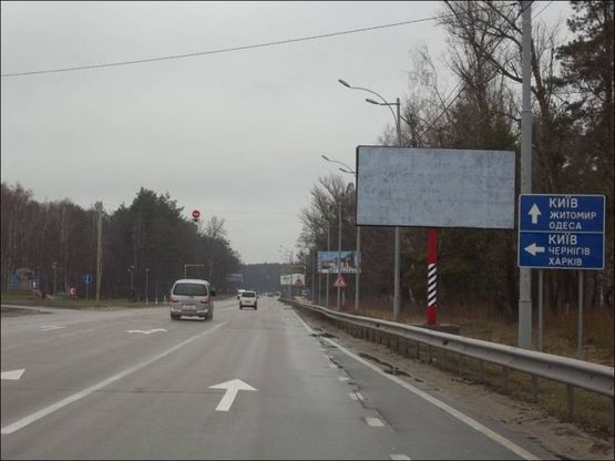 Фото рекламної площини за адресою Р-02, 19+600 право