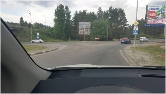 Фото рекламной плоскости по адресу Съезд с Богатырской /поворот на Вышгород