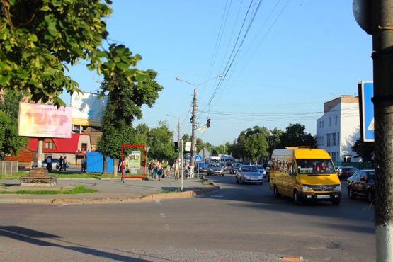 Фото рекламной плоскости по адресу вул. Київський Шлях, 85, навпроти Архітектури