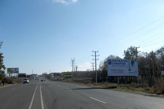 Фото рекламной плоскости по адресу Одесса-Южный(Лески), 16+800 А(справа)