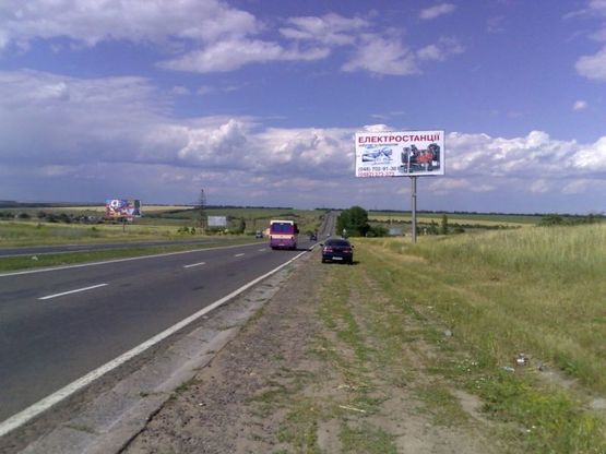 Фото рекламной плоскости по адресу Одесса-Мелитополь, 22+400 А (справа)