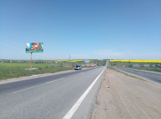 Фото рекламной плоскости по адресу Одесса-Николаев 22+600 Б (в стор. Николаева)