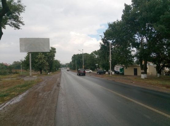 Фото рекламної площини за адресою Одесса-Южный (Фонтанка) 20+200Б (в стор. Южного)