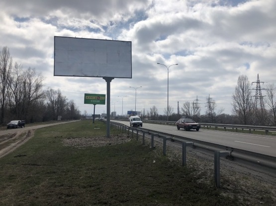 Фото рекламной плоскости по адресу ул.Богатырская, возле ресторана "Скатерть Самобранка", в сторону Киева