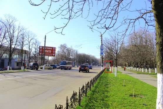 Фото рекламної площини за адресою вул. Київський Шлях, 39 навпроти АБ "Укрсиббанк"