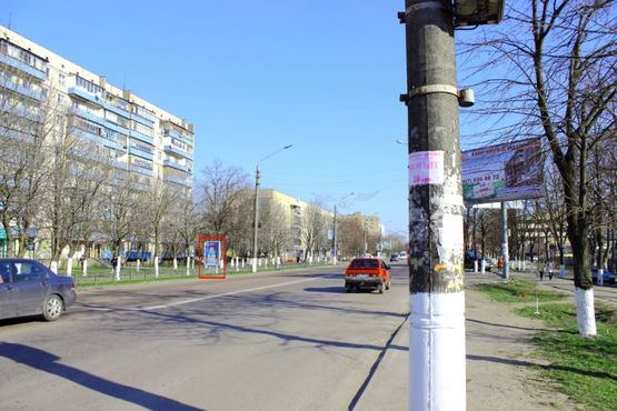 Фото рекламной плоскости по адресу вул. Київський Шлях, 39 навпроти АБ "Укрсиббанк"