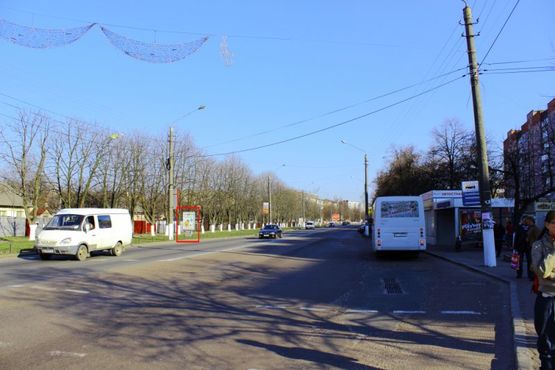 Фото рекламної площини за адресою вул. Київський Шлях, 23, біля магазину "Дари Ланів"