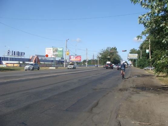 Фото рекламной плоскости по адресу К.Шосе вул., 70 (в’їзд до Эпицентру)