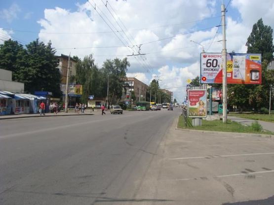 Фото рекламной плоскости по адресу Мазепи, вул.(Калініна), 12/8 (бар "Апельсин")