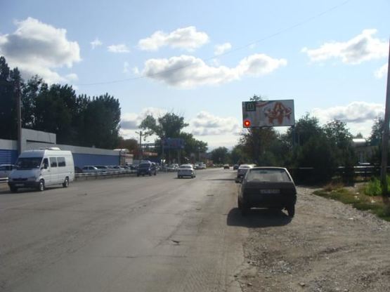 Фото рекламної площини за адресою К.Шосе, вул, 25 (Авторинок)