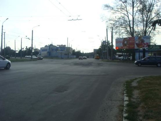 Фото рекламной плоскости по адресу М.Бірюзова вул. - Ковпака вул. (на перехр.)