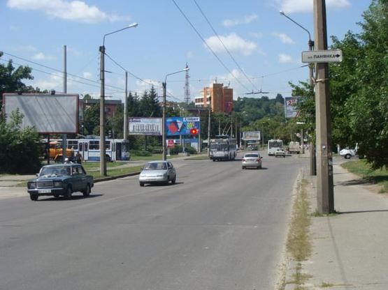 Фото рекламной плоскости по адресу Миру вул. та Панянка вул. (на перехр.)