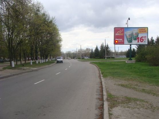Фото рекламной плоскости по адресу В.Тирнівська вул.та  Г.Сталинграду (на вул. В.Тирнівська ) на перехр.