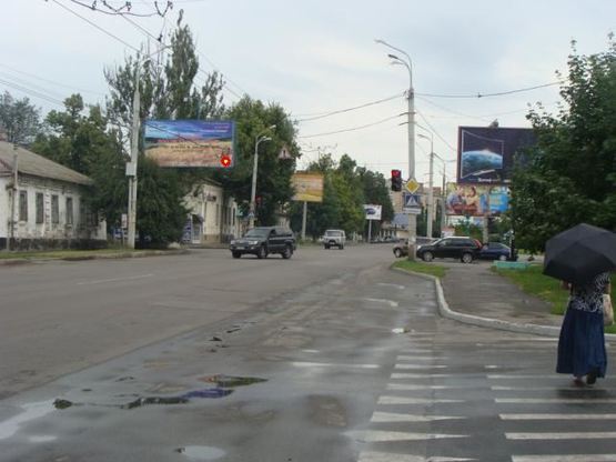 Фото рекламной плоскости по адресу Сінна вул. та  Пушкіна вул. (перехр.)