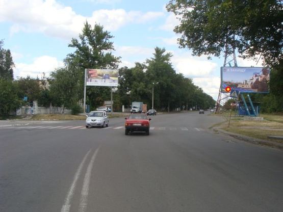 Фото рекламної площини за адресою Зіньківська вул. (зуп. "Полтавахолод")