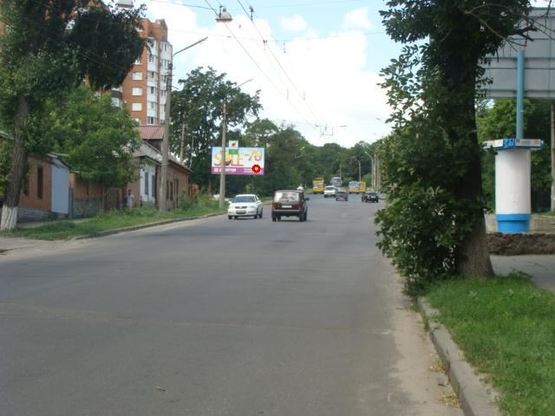 Фото рекламной плоскости по адресу Небесної Сотні вул. (Леніна) та А.Кукоби вул.(Пролетарська)перехр.