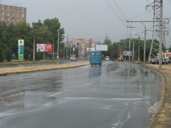 Фото рекламной плоскости по адресу Миру просп.,9 між зуп. "Б.Хмельницького" та АЗС