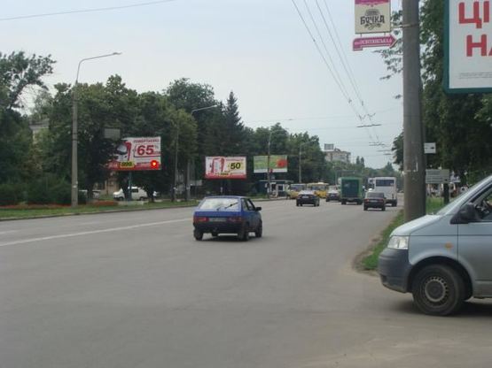 Фото рекламной плоскости по адресу Європейська вул. (Фрунзе), 105 (навпроти автосалону"Toyota")