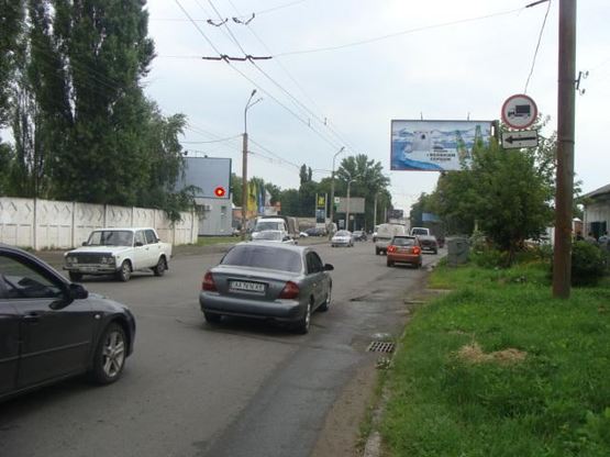 Фото рекламной плоскости по адресу Сінна вул. - О.Гончара вул. (Енгельса)перехр.