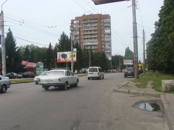 Фото рекламной плоскости по адресу І.Мазепи вул. (Калініна), ТАЦ Алмазного м-ну(ринок Алмазний)