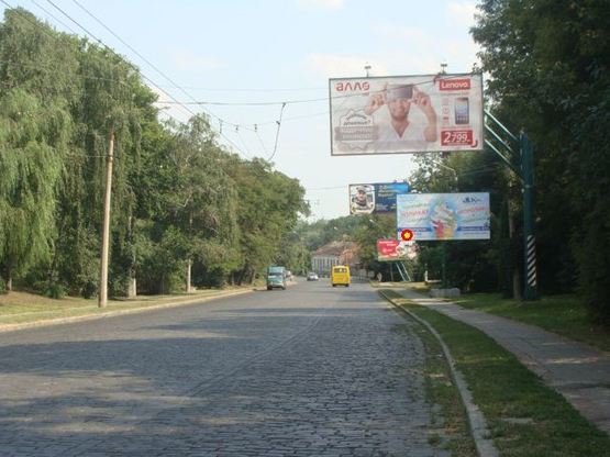 Фото рекламной плоскости по адресу Небесної Сотні вул.(Леніна), 30