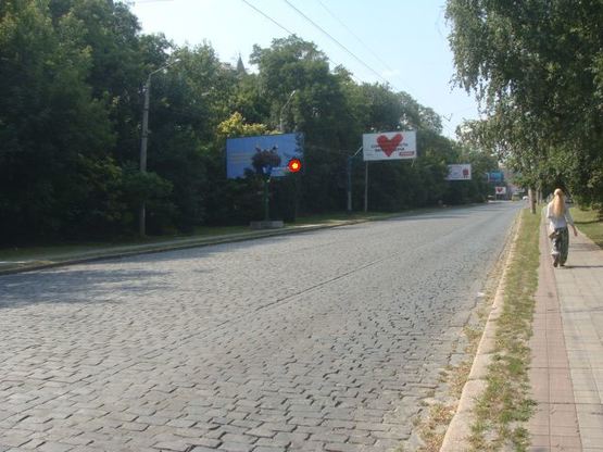 Фото рекламной плоскости по адресу Небесної Сотні вул.(Леніна), 30