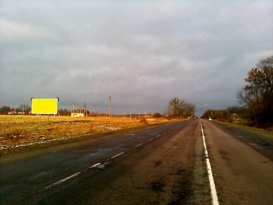 Фото рекламної площини за адресою на г.Червоноград/ г.Ковель, трасса Львов-Ковель (P15)