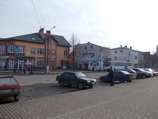 Фото рекламної площини за адресою м. Городок (траса Львів -Шегині М-11 Е-40 на м. Львів)