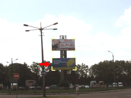 Фото рекламної площини за адресою м. Червоноград вул. Хмельницького ( Вїзд центральне дорожнє перехрестя на м. Львів Сокаль Ковель) нижній