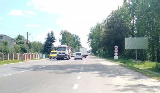 Фото рекламной плоскости по адресу Трасса Львов- Рава-Русская (М-09), с границы c Польшей (г.Рава-Русская) на г.Львов + выезд с г.Жовква на Львов