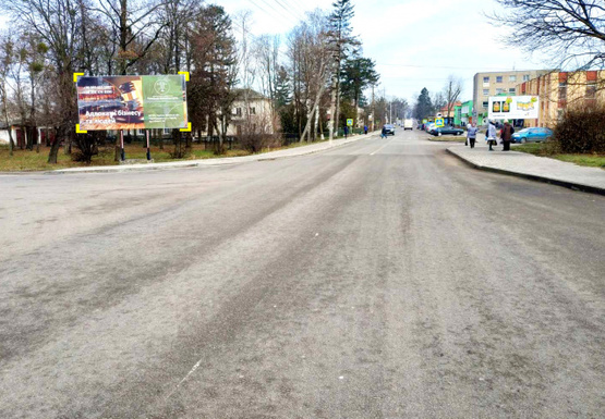 Фото рекламной плоскости по адресу Центр города, центральная торговая улица, супермаркет, госадминистрация, полиция, музшкола и т.д. ул. Львовская 36, на г.Луцк, Червоноград