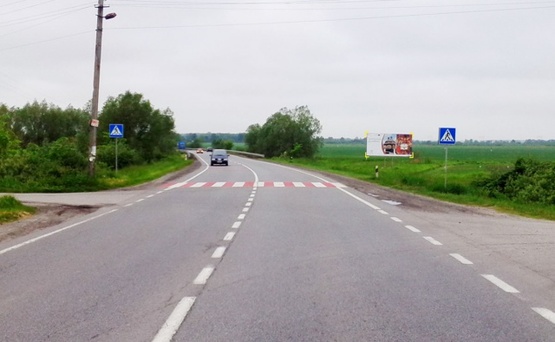 Фото рекламної площини за адресою на границу с Польшей, (г.Рава- Русская), на г.Червоноград + въезд в г.Жовква, трасса Львов- Рава-Русская (М-09)