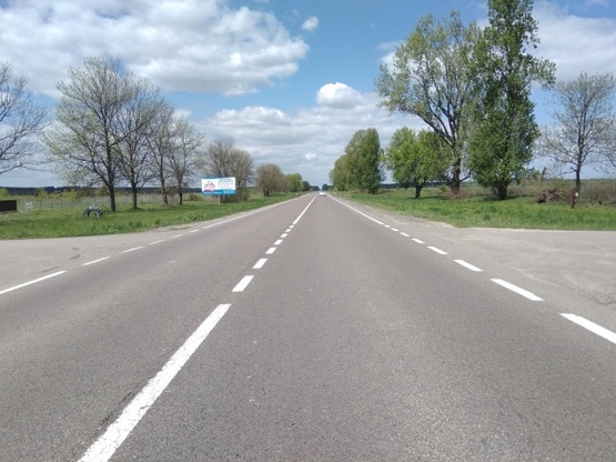 Фото рекламної площини за адресою на границу с Польшей, (г.Рава- Русская), трасса Львов- Рава-Русская (М-09) + СТО