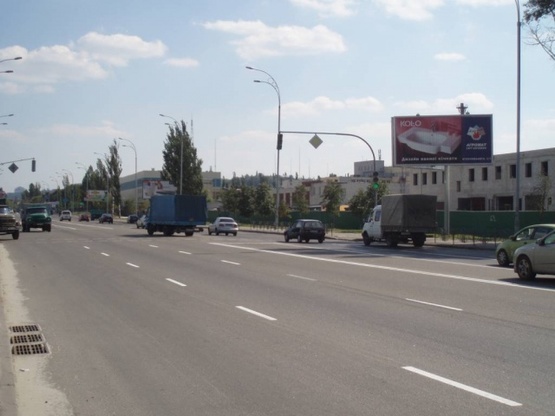 Фото рекламной плоскости по адресу Новоконстантиновская ул. / пер. Гаваньский