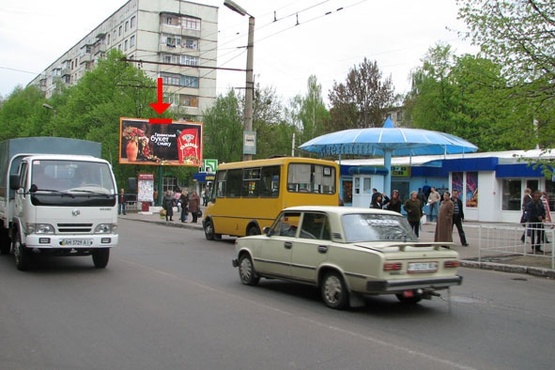 Фото рекламной плоскости по адресу Вітрука, 41
