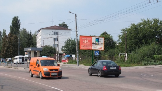 Фото рекламної площини за адресою Вітрука, 15