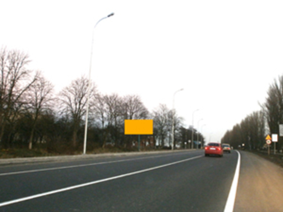 Фото рекламной плоскости по адресу Трасса Киев-Ковель (справа) км 37+850, направление на Киев