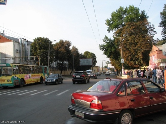 Фото рекламной плоскости по адресу Покровська, 67
