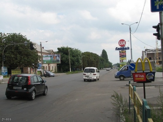 Фото рекламної площини за адресою Михайла Грушевського, 91