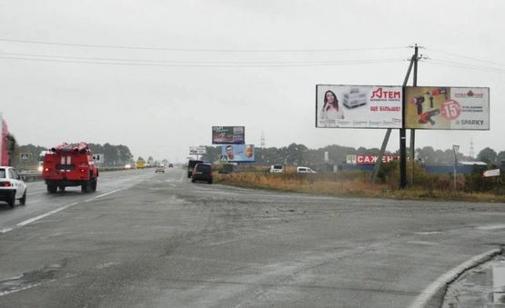 Фото рекламной плоскости по адресу Бровары Окружная/перед поворотом на Княжичи/АЗС ОККО (А) левый - на Борисполь