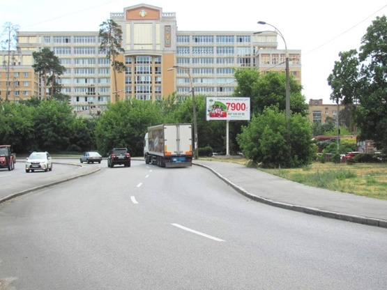 Фото рекламної площини за адресою Победы просп., 125, (500м. к ст. м.  Житомирская, Киевский Международный Ун-т,), в направ. Кольцевой дороги